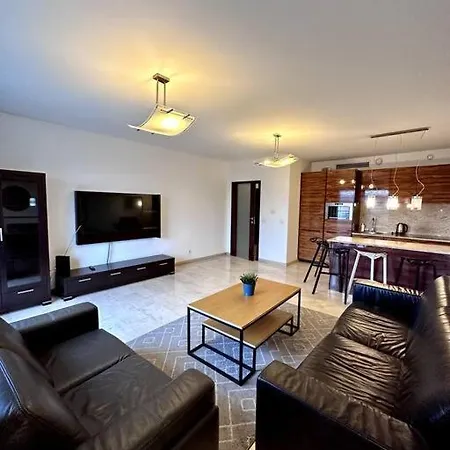 Διαμέρισμα Krawiecka 3 - Center - 7 People - Private Parking Βρότσλαβ